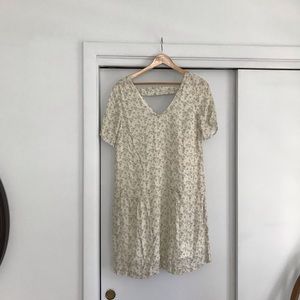 Floral tuckernuck shift dress